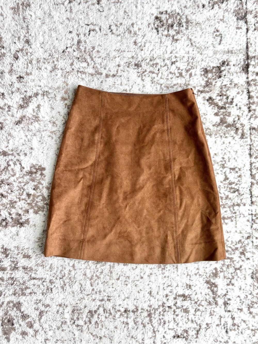 Babaton Aritzia Hopper Faux Suede Camel Brown Mini Skirt